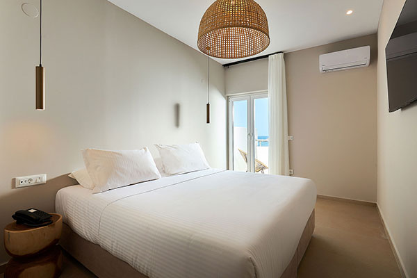 Deluxe Suite at Lotus Rise Adults Only Hotel 