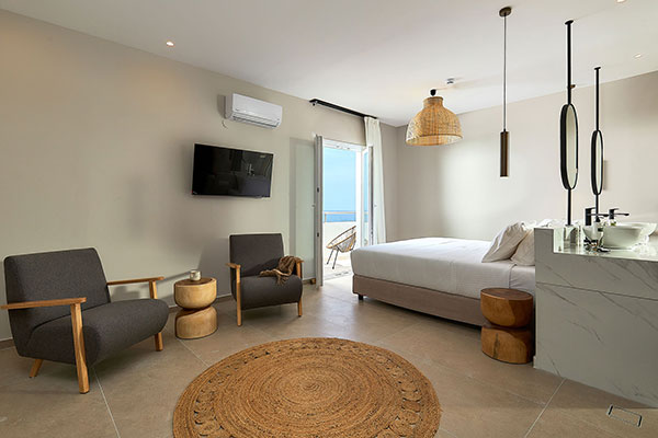 Executive Suite | Lotus Rise Adults Only Hotel 
